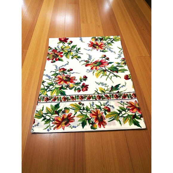 April Cornell table runner Pink Red Daisy EUC 86”x17” - Picture 1 of 7